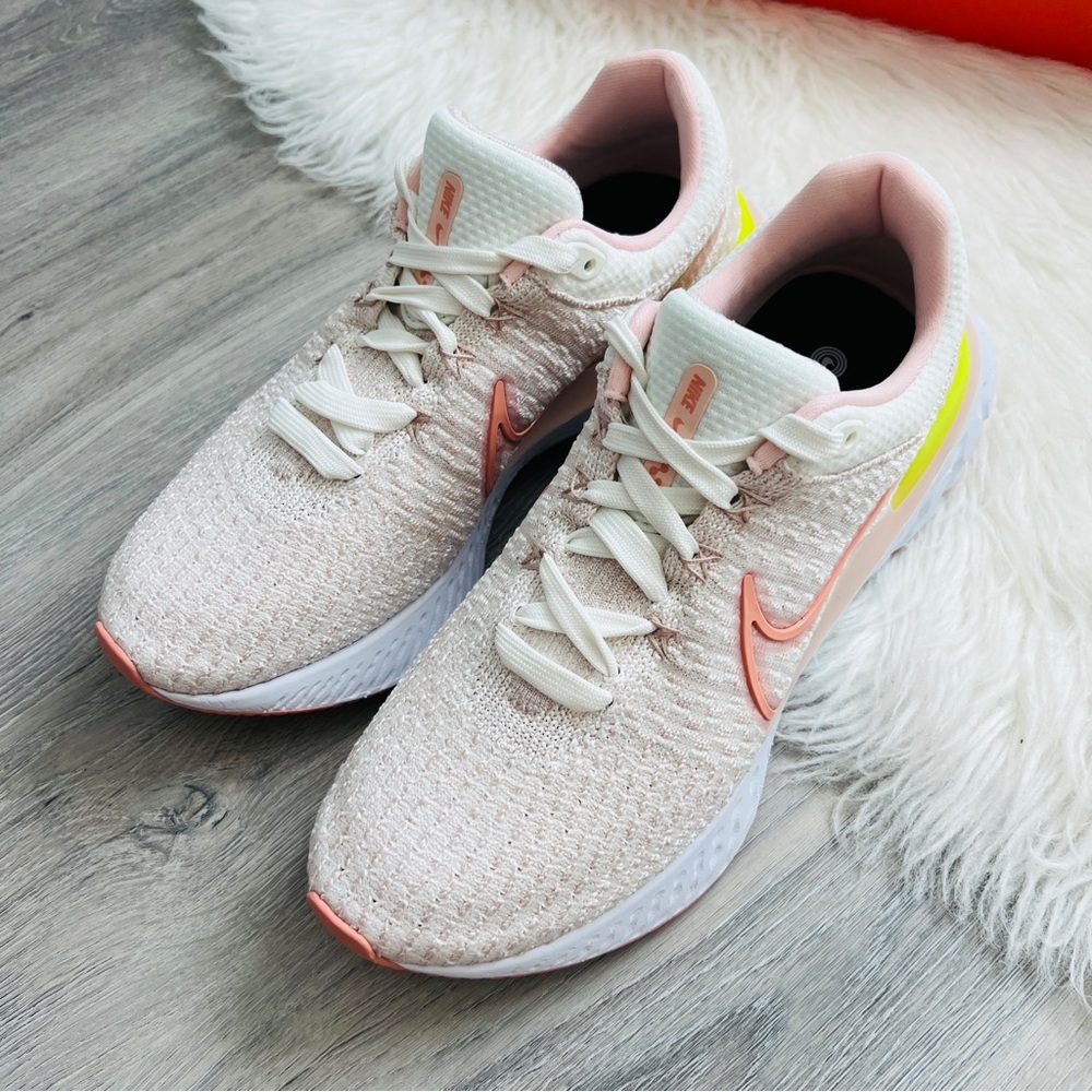 NWT Nike React Infinity Run FK 3 Women’s Shoes - Picture 3 of 10